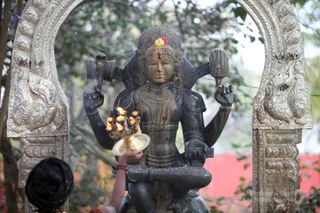 http://nithyananda.org/sites/default/files/photo-gallery/2018-11Nov-27-nithyananda-diary_bengaluru-aadheenam_uttamotama-seva_IMG_9936.JPG