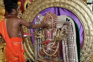 http://nithyananda.org/sites/default/files/photo-gallery/2018-11Nov-29-nithyananda-diary_bengaluru-aadheenam_uttamotama-seva_7T7A3531.JPG