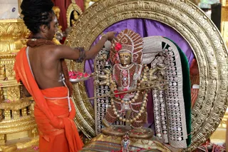 http://nithyananda.org/sites/default/files/photo-gallery/2018-11Nov-29-nithyananda-diary_bengaluru-aadheenam_uttamotama-seva_7T7A3532.JPG