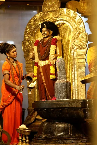 http://nithyananda.org/sites/default/files/photo-gallery/2018-11Nov-30-nithyananda-diary_bengaluru-aadheenam_uttamotama-seva_7T7A3594.JPG