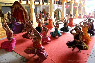 http://nithyananda.org/sites/default/files/photo-gallery/2018-11Nov-30-nithyananda-diary_bengaluru-aadheenam_uttamotama-seva_7T7A3608.JPG