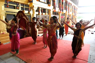 http://nithyananda.org/sites/default/files/photo-gallery/2018-11Nov-30-nithyananda-diary_bengaluru-aadheenam_uttamotama-seva_7T7A3612.JPG