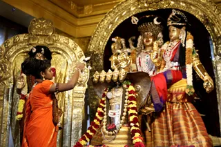 http://nithyananda.org/sites/default/files/photo-gallery/2018-11Nov-30-nithyananda-diary_bengaluru-aadheenam_uttamotama-seva_7T7A3623.JPG