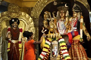 http://nithyananda.org/sites/default/files/photo-gallery/2018-11Nov-30-nithyananda-diary_bengaluru-aadheenam_uttamotama-seva_7T7A3691.JPG