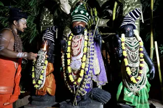 http://nithyananda.org/sites/default/files/photo-gallery/2018-11Nov-30-nithyananda-diary_bengaluru-aadheenam_uttamotama-seva_7T7A3709.JPG