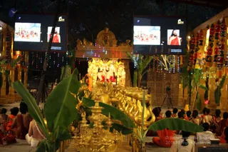 https://nithyananda.org/sites/default/files/photo-gallery/2018-12Dec-02-nithyananda-diary_bengaluru-aadheenam_uttamotama-seva_IMG_4741.JPG