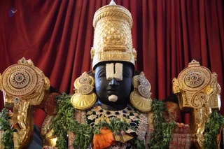 https://nithyananda.org/sites/default/files/photo-gallery/2018-12Dec-02-nithyananda-diary_bengaluru-aadheenam_uttamotama-seva_IMG_4944.JPG