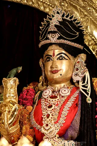http://nithyananda.org/sites/default/files/photo-gallery/2018-12Dec-03-nithyananda-diary_bengaluru-aadheenam_uttamotama-seva_7T7A4056.JPG