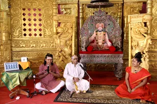 http://nithyananda.org/sites/default/files/photo-gallery/2018-12Dec-03-nithyananda-diary_bengaluru-aadheenam_uttamotama-seva_7T7A4153.JPG