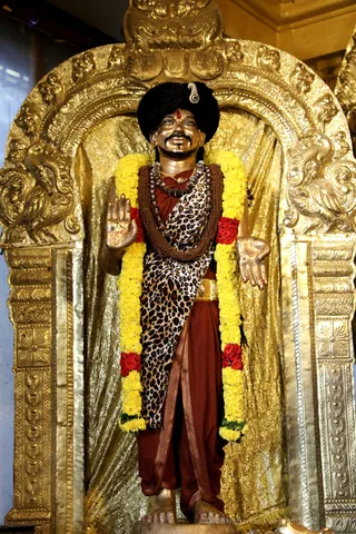 http://nithyananda.org/sites/default/files/photo-gallery/2018-12Dec-03-nithyananda-diary_bengaluru-aadheenam_uttamotama-seva_7T7A4159.JPG