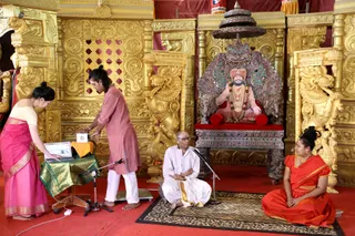 http://nithyananda.org/sites/default/files/photo-gallery/2018-12Dec-03-nithyananda-diary_bengaluru-aadheenam_uttamotama-seva_7T7A4161.JPG