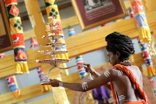 http://nithyananda.org/sites/default/files/photo-gallery/2018-12Dec-03-nithyananda-diary_bengaluru-aadheenam_uttamotama-seva_7T9A4194.JPG