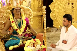 http://nithyananda.org/sites/default/files/photo-gallery/2018-12Dec-04-nithyananda-diary_bengaluru-aadheenam_uttamotama-seva_7T9A4257.JPG