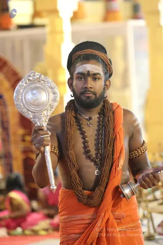 http://nithyananda.org/sites/default/files/photo-gallery/2018-12Dec-04-nithyananda-diary_bengaluru-aadheenam_uttamotama-seva_7T9A4324.JPG