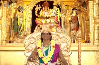 http://nithyananda.org/sites/default/files/photo-gallery/2018-12Dec-04-nithyananda-diary_bengaluru-aadheenam_uttamotama-seva_7T9A4393.JPG