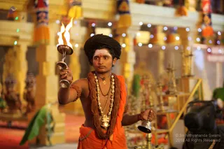 https://nithyananda.org/sites/default/files/photo-gallery/2018-12Dec-04-nithyananda-diary_bengaluru-aadheenam_uttamotama-seva_IMG_5493.JPG?1546603538