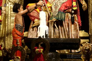https://nithyananda.org/sites/default/files/photo-gallery/2018-12Dec-05-nithyananda-diary_bengaluru-aadheenam_uttamotama-seva_7T9A4489.JPG?1544003374