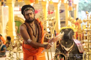 https://nithyananda.org/sites/default/files/photo-gallery/2018-12Dec-05-nithyananda-diary_bengaluru-aadheenam_uttamotama-seva_7T9A4539.JPG?1544003667