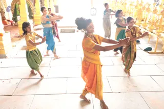 https://nithyananda.org/sites/default/files/photo-gallery/2018-12Dec-05-nithyananda-diary_bengaluru-aadheenam_uttamotama-seva_7T9A4603.JPG?1544003669