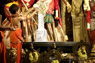 http://nithyananda.org/sites/default/files/photo-gallery/2018-12Dec-06-nithyananda-diary_bengaluru-aadheenam_uttamotama-seva_7T9A4706.JPG