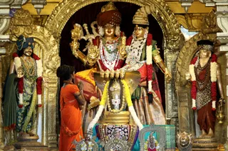 http://nithyananda.org/sites/default/files/photo-gallery/2018-12Dec-07-nithyananda-diary_bengaluru-aadheenam_uttamotama-seva_7T9A5044.JPG