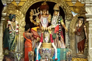 http://nithyananda.org/sites/default/files/photo-gallery/2018-12Dec-08-nithyananda-diary_bengaluru-aadheenam_uttamotama-seva_7T9A5207.JPG