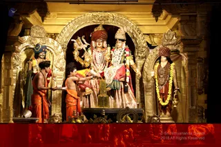 http://nithyananda.org/sites/default/files/photo-gallery/2018-12Dec-09-nithyananda-diary_bengaluru-aadheenam_uttamotama-seva_7T9A5225_0.JPG
