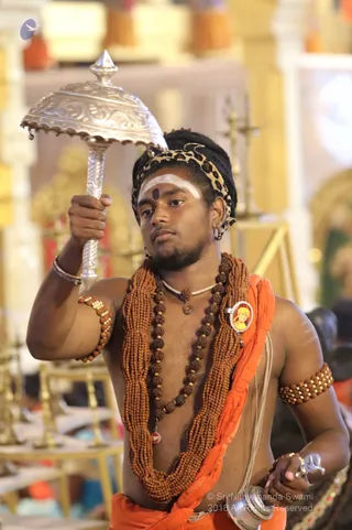 http://nithyananda.org/sites/default/files/photo-gallery/2018-12Dec-10-nithyananda-diary_bengaluru-aadheenam_uttamotama-seva_7T9A5469.JPG