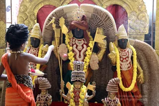 http://nithyananda.org/sites/default/files/photo-gallery/2018-12Dec-11-nithyananda-diary_bengaluru-aadheenam_uttamotama-seva_7T9A5663_0.JPG