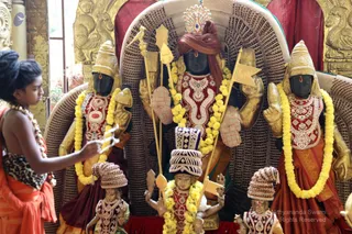 http://nithyananda.org/sites/default/files/photo-gallery/2018-12Dec-11-nithyananda-diary_bengaluru-aadheenam_uttamotama-seva_7T9A5671_0.JPG