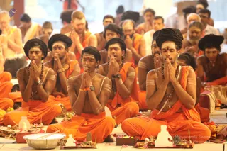 http://nithyananda.org/sites/default/files/photo-gallery/2018-12Dec-12-nithyananda-diary_bengaluru-aadheenam_uttamotama-seva_7T9A5750.JPG