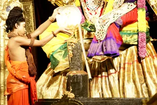 http://nithyananda.org/sites/default/files/photo-gallery/2018-12Dec-13-nithyananda-diary_bengaluru-aadheenam_uttamotama-seva_7T9A5954.JPG