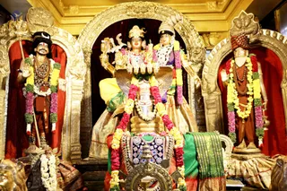 http://nithyananda.org/sites/default/files/photo-gallery/2018-12Dec-13-nithyananda-diary_bengaluru-aadheenam_uttamotama-seva_7T9A6069.JPG