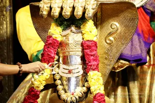 http://nithyananda.org/sites/default/files/photo-gallery/2018-12Dec-13-nithyananda-diary_bengaluru-aadheenam_uttamotama-seva_7T9A6113.JPG