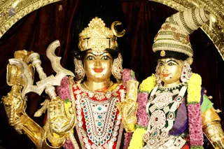 http://nithyananda.org/sites/default/files/photo-gallery/2018-12Dec-13-nithyananda-diary_bengaluru-aadheenam_uttamotama-seva_7T9A6125.JPG