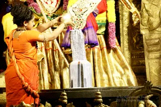http://nithyananda.org/sites/default/files/photo-gallery/2018-12Dec-14-nithyananda-diary_bengaluru-aadheenam_uttamotama-seva_7T9A6180.JPG