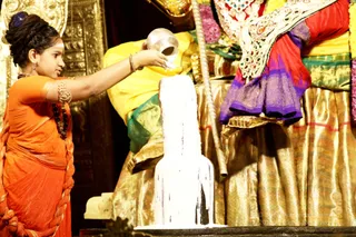 http://nithyananda.org/sites/default/files/photo-gallery/2018-12Dec-14-nithyananda-diary_bengaluru-aadheenam_uttamotama-seva_7T9A6193.JPG
