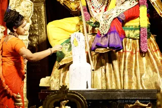http://nithyananda.org/sites/default/files/photo-gallery/2018-12Dec-14-nithyananda-diary_bengaluru-aadheenam_uttamotama-seva_7T9A6201.JPG