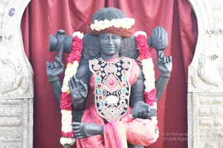http://nithyananda.org/sites/default/files/photo-gallery/2018-12Dec-14-nithyananda-diary_bengaluru-aadheenam_uttamotama-seva_7T9A6256.JPG