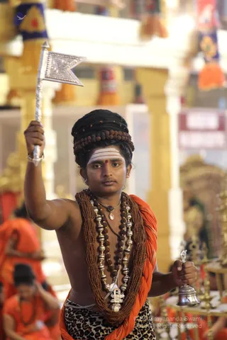 http://nithyananda.org/sites/default/files/photo-gallery/2018-12Dec-15-nithyananda-diary_bengaluru-aadheenam_uttamotama-seva_7T9A6431.JPG