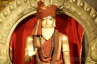 http://nithyananda.org/sites/default/files/photo-gallery/2018-12Dec-16-nithyananda-diary_bengaluru-aadheenam_uttamotama-seva_7T9A6614.JPG