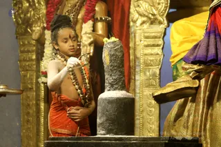 http://nithyananda.org/sites/default/files/photo-gallery/2018-12Dec-16-nithyananda-diary_bengaluru-aadheenam_uttamotama-seva_7T9A6703.JPG