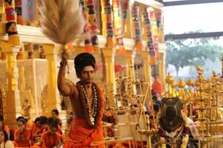http://nithyananda.org/sites/default/files/photo-gallery/2018-12Dec-17-nithyananda-diary_bengaluru-aadheenam_uttamotama-seva_7T9A6911.JPG