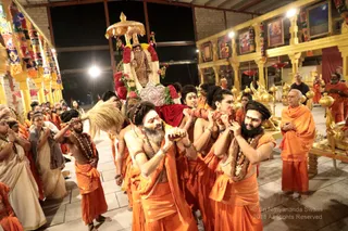 http://nithyananda.org/sites/default/files/photo-gallery/2018-12Dec-18-nithyananda-diary_bengaluru-aadheenam_uttamotama-seva_7T9A7023.JPG