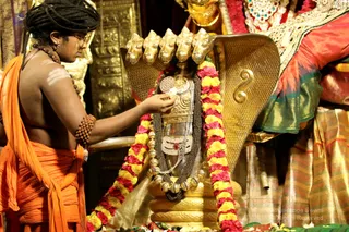 http://nithyananda.org/sites/default/files/photo-gallery/2018-12Dec-18-nithyananda-diary_bengaluru-aadheenam_uttamotama-seva_7T9A7064.JPG