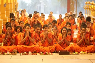 http://nithyananda.org/sites/default/files/photo-gallery/2018-12Dec-18-nithyananda-diary_bengaluru-aadheenam_uttamotama-seva_7T9A7099.JPG