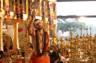 http://nithyananda.org/sites/default/files/photo-gallery/2018-12Dec-18-nithyananda-diary_bengaluru-aadheenam_uttamotama-seva_7T9A7117.JPG