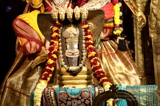 http://nithyananda.org/sites/default/files/photo-gallery/2018-12Dec-19-nithyananda-diary_bengaluru-aadheenam_uttamotama-seva_7T9A7364.JPG