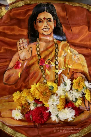 http://nithyananda.org/sites/default/files/photo-gallery/2018-12Dec-19-nithyananda-diary_bengaluru-aadheenam_uttamotama-seva_7T9A7481.JPG