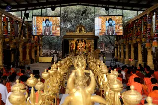 http://nithyananda.org/sites/default/files/photo-gallery/2018-12Dec-19-nithyananda-diary_bengaluru-aadheenam_uttamotama-seva_7T9A7483.JPG